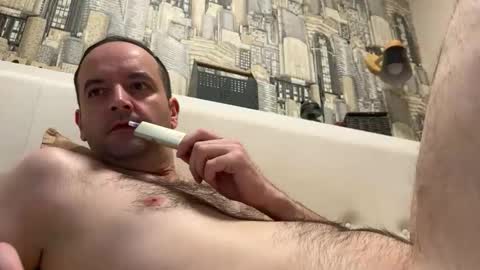 colambus83 online show from 10, 1, 2026