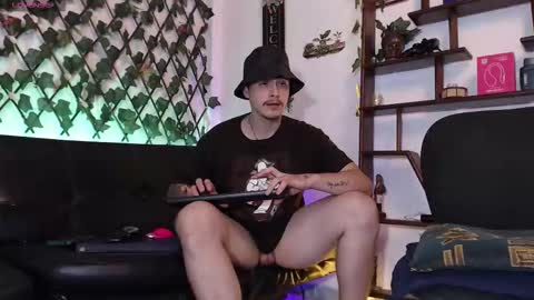 Colby Scott online show from 19, 9, 2025