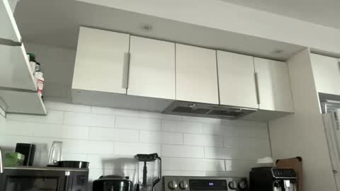 Cole online show from 19, 11, 2025