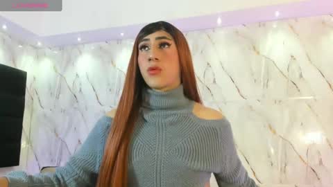 Snapshot of colette_rousseau chatting on 6, 10, 2025 online show from 6, 10, 2025