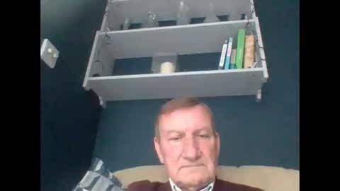 Snapshot of colinbeech chatting on 3, 12, 2024 colinbeech online show from 3, 12, 2024