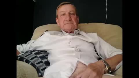 Snapshot of colinbeech chatting on 25, 9, 2025 colinbeech online show from 25, 9, 2025