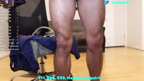 Snapshot of college001 chatting on 1, 11, 2025 College001 online show from 1, 11, 2025