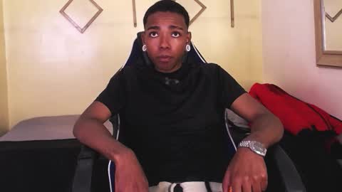 Snapshot of collemanstone chatting on 26, 11, 2025 CollemanStone online show from 26, 11, 2025