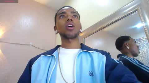 Snapshot of collemanstone chatting on 4, 12, 2025 CollemanStone online show from 4, 12, 2025