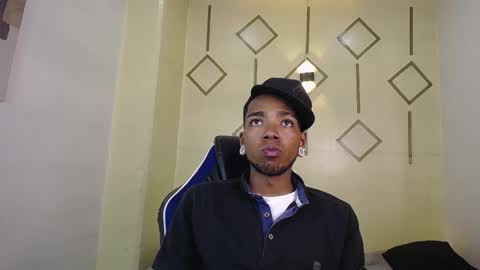 Snapshot of collemanstone chatting on 16, 12, 2025 CollemanStone online show from 16, 12, 2025