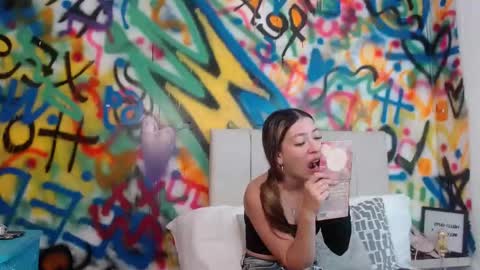 Snapshot of collins_aria chatting on 20, 2, 2026 valentina online show from 20, 2, 2026