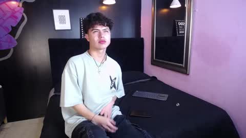 collinstone online show from 13, 10, 2025