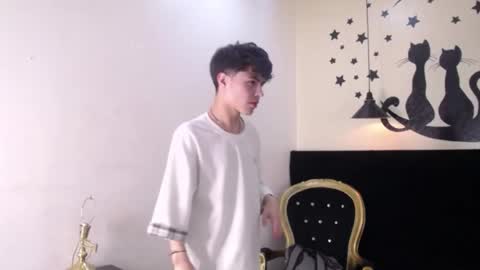 collinstone online show from 22, 10, 2025