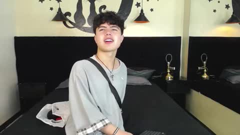 collinstone online show from 17, 11, 2025