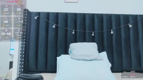 Snapshot of colombia_mommy_ chatting on 11, 10, 2025 GRETCHEN online show from 11, 10, 2025