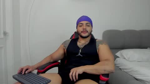 Jhoan online show from 2, 2, 2025