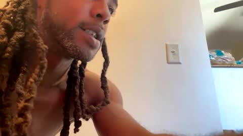 Snapshot of columbusohio614 chatting on 6, 12, 2024 Heavyd614 online show from 6, 12, 2024