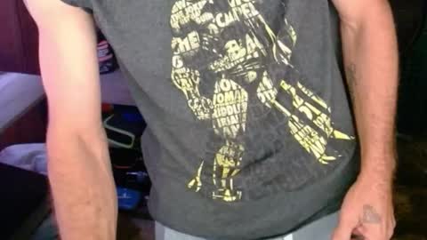 Nelson or ComicKing and sometime Peachy143 online show from 18, 10, 2025