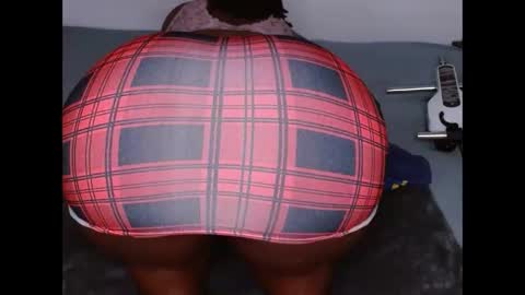 Snapshot of comicalcara chatting on 3, 11, 2025 Cara online show from 3, 11, 2025