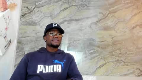 Snapshot of compton_01 chatting on 1, 11, 2025 COMPTON online show from 1, 11, 2025