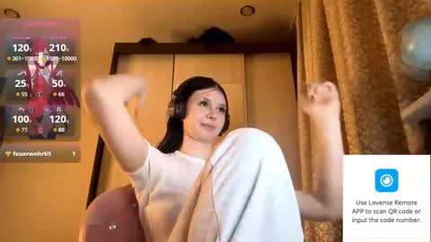 Snapshot of constancefeusier chatting on 26, 11, 2025 Isabella online show from 26, 11, 2025