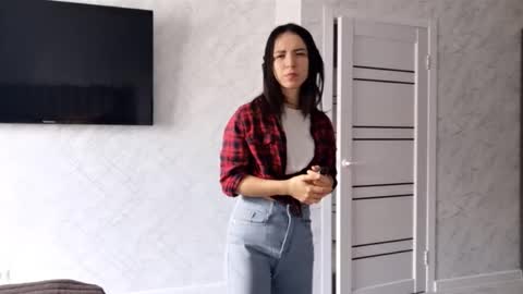 ShyLuna online show from 2, 10, 2025