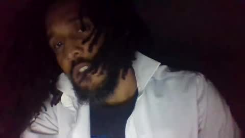 Snapshot of convertibl chatting on 5, 1, 2025 convertibl online show from 5, 1, 2025