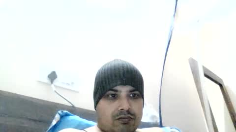 Snapshot of cool_breeze09 chatting on 17, 12, 2025 Cool Breeze09 online show from 17, 12, 2025