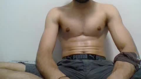 coolboy75289 online show from 18, 10, 2025