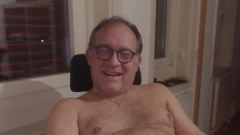 Snapshot of coquin369 chatting on 2, 11, 2025 Coquin369 online show from 2, 11, 2025