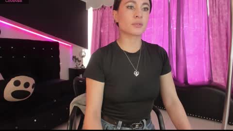 Coral  online show from 17, 12, 2025