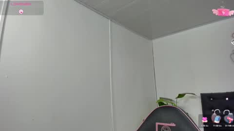 corall_tay online show from 20, 9, 2025