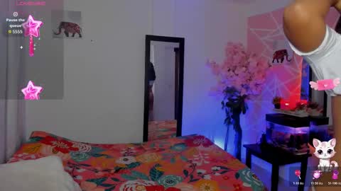 Coral online show from 5, 11, 2025