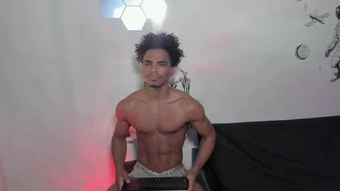 Snapshot of coreyglover chatting on 13, 9, 2025 CoreyGlover online show from 13, 9, 2025