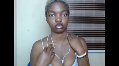 Snapshot of cornxcuntx chatting on 27, 9, 2025 cornxcuntx online show from 27, 9, 2025