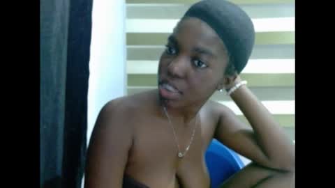 Snapshot of cornxcuntx chatting on 13, 11, 2025 cornxcuntx online show from 13, 11, 2025