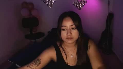 Snapshot of corvus_b chatting on 17, 9, 2025 Corvus B  online show from 17, 9, 2025