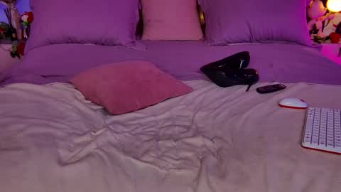 Sia online show from 19, 2, 2025