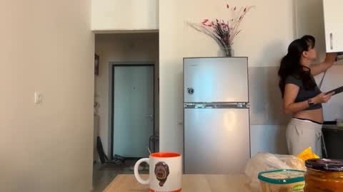 Snapshot of cosmo_pussy chatting on 19, 11, 2025 Lina online show from 19, 11, 2025