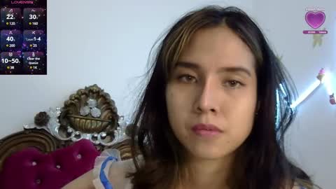 Liz Gwyneth Charlota online show from 17, 1, 2025