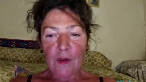 cougarcofee online show from 18, 9, 2025