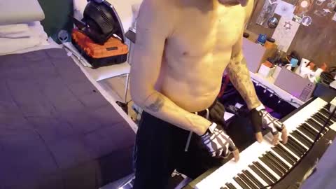 Corey online show from 27, 10, 2025