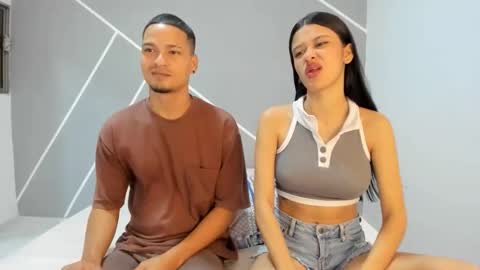 Snapshot of couple777sexy chatting on 19, 1, 2026 Andri online show from 19, 1, 2026