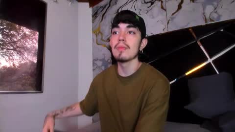 Snapshot of couple_in_heat_ chatting on 4, 3, 2026 couple_in_heat_ online show from 4, 3, 2026