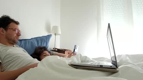 Snapshot of couplelille59 chatting on 10, 11, 2025 couplelille59 online show from 10, 11, 2025