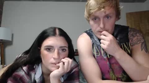 coupllecum online show from 20, 11, 2025