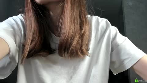 Snapshot of courtney_luv chatting on 25, 11, 2025 Im Courtney Nice to meet youFollow meInstagram courtneyluv778 online show from 25, 11, 2025