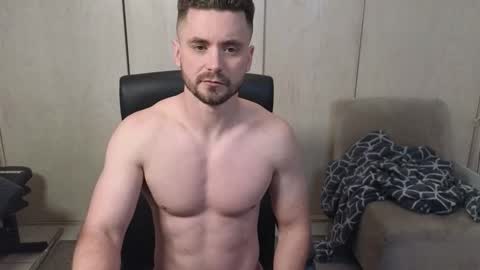 Snapshot of cowboylean chatting on 29, 11, 2025 cbl online show from 29, 11, 2025