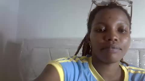 craizybitch online show from 9, 3, 2025