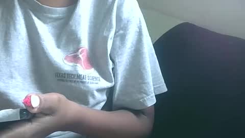 Snapshot of crammy_freaky chatting on 2, 11, 2025 crammy_freaky online show from 2, 11, 2025