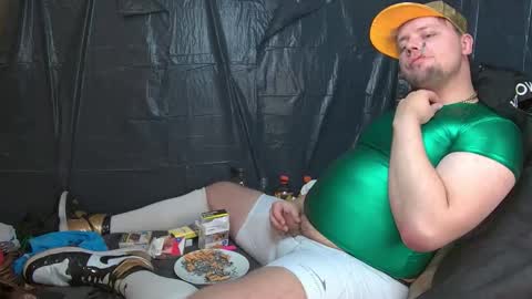 Snapshot of cravingboy chatting on 14, 11, 2025 robin online show from 14, 11, 2025