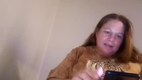 Snapshot of crazy7red chatting on 10, 10, 2025 Crazy7red online show from 10, 10, 2025