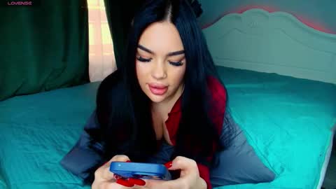 Snapshot of crazy__berry chatting on 12, 2, 2026 Eva online show from 12, 2, 2026