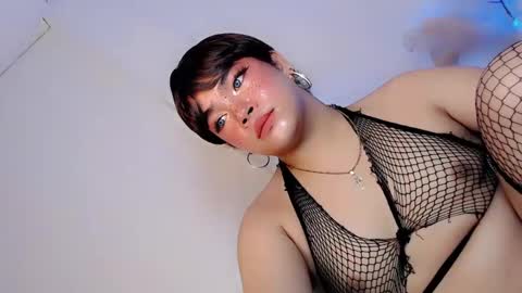 Hot Ayisha online show from 10, 3, 2025